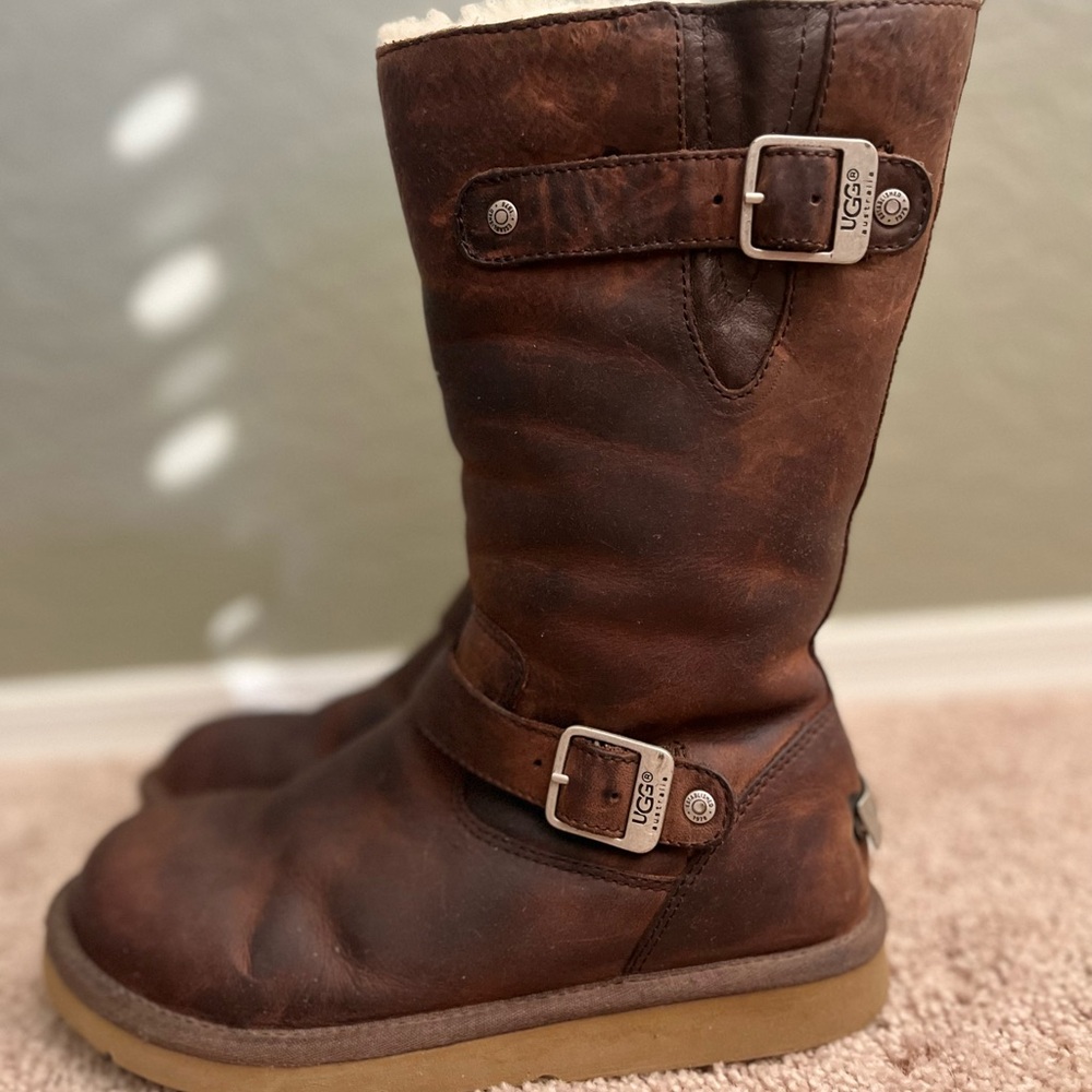 UGG Kensington Brown Boots